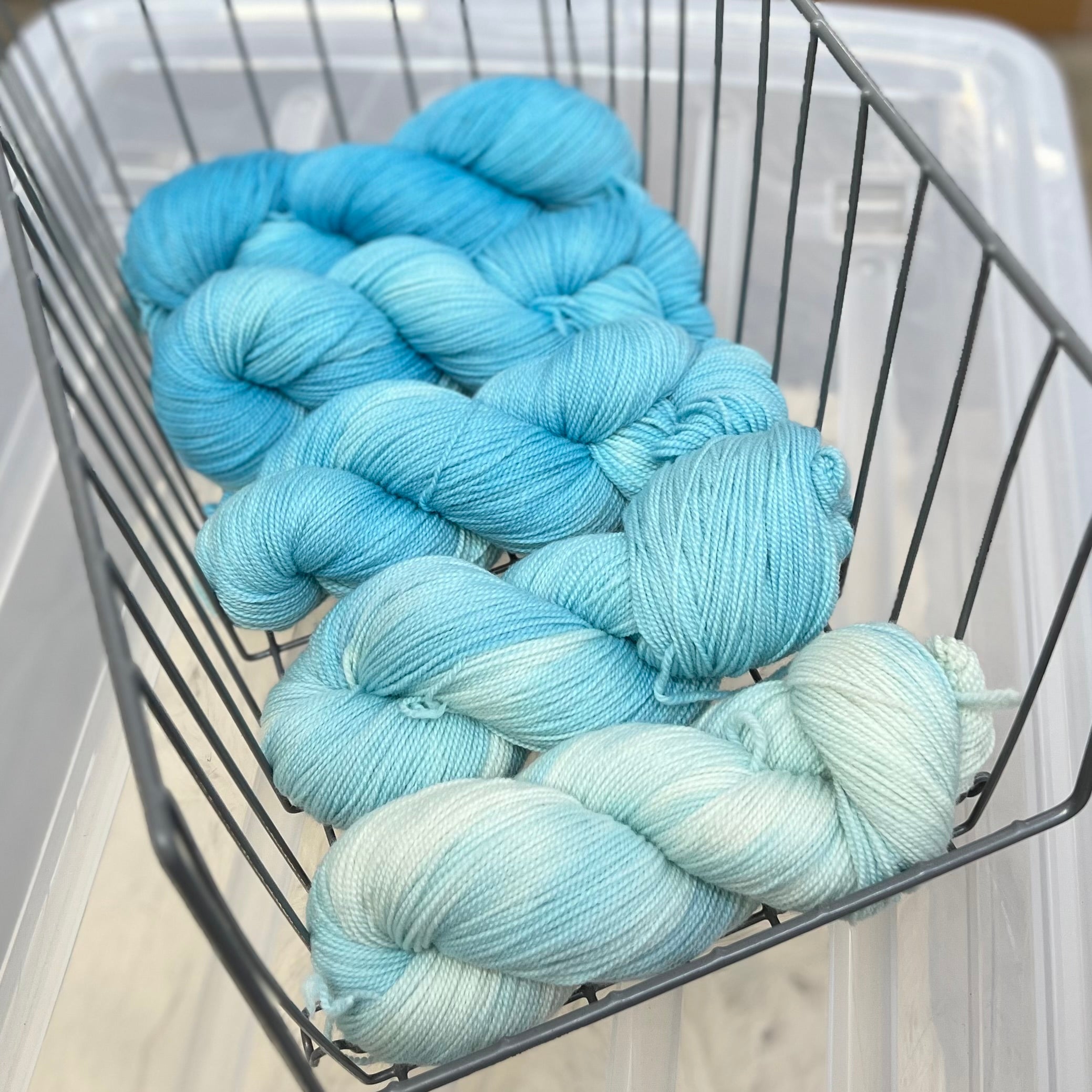 Sock Star Xmas 2025 fade set – Outlaw Yarn